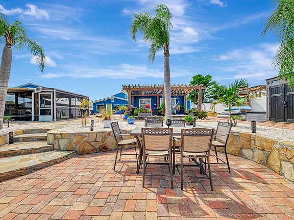 5th image of 2062 Oyster Creek Dr #3