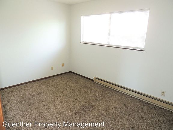 5th image of 2803 E Upriver Dr APT 1