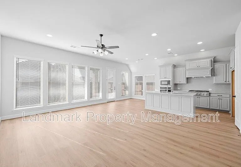 1822 Buckeye Ln — Photo 21