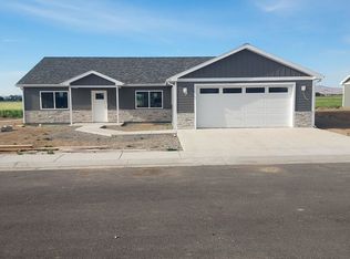 1026 Reagan St, Powell, WY 82435