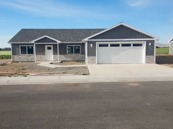 1026 Reagan Street, Powell, WY 82435