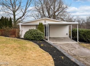 8209 Tamarack Rd, Knoxville, TN 37919