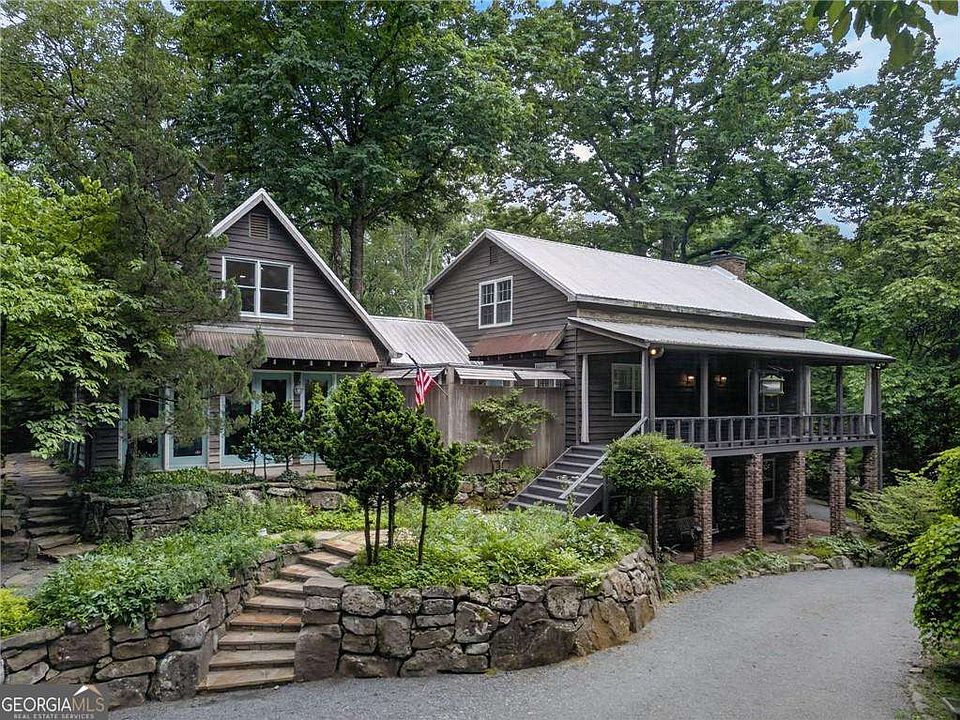 1st image of 2790 Davis Rd