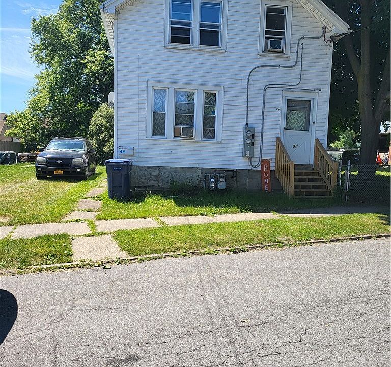 1st image of 30 Montgomery St