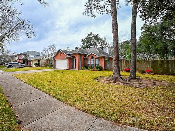 4th image of 3551 Santa Rosa Ln