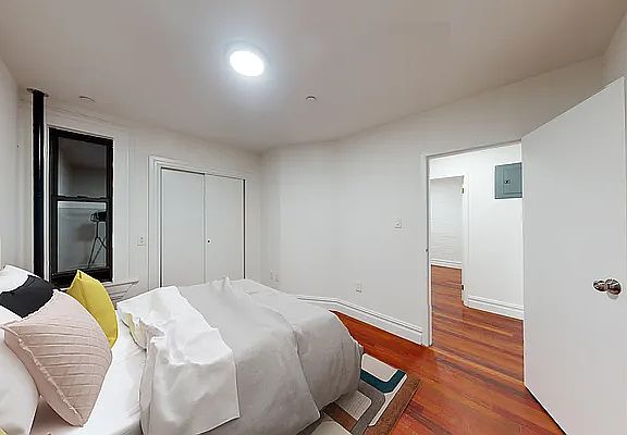 2nd image of 1864 Lexington Ave #2F