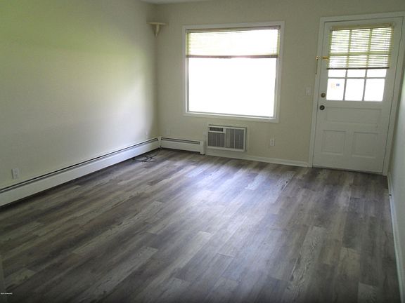 5th image of 649 Blue Ash Dr SE