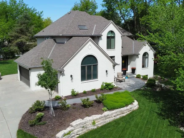 5521 Grouse Pl, Lincoln, NE 68516