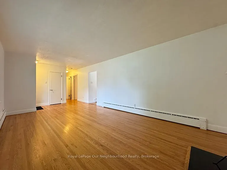 73 Eugenia St #MAIN — Photo 8