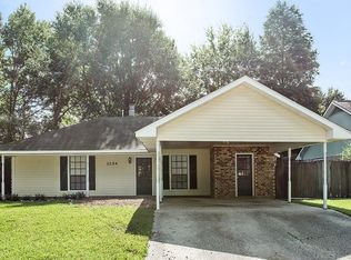 1254 Bullrush Dr, Baton Rouge, LA 70810