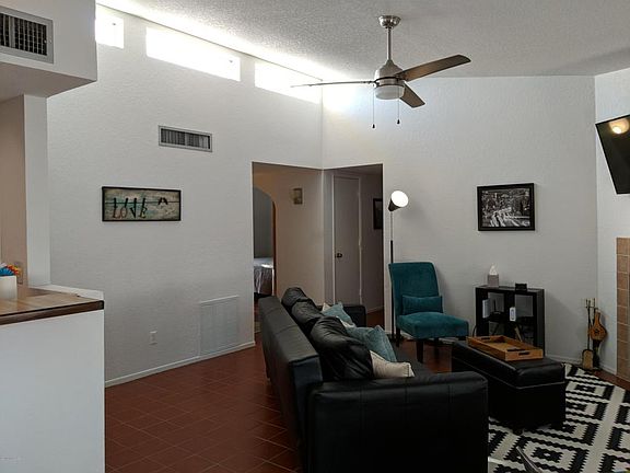 2nd image of 1535 S Moonlight Dr
