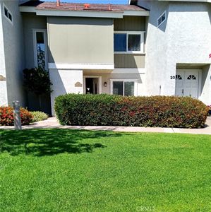 18 Goldenbush, Irvine, CA, 92604