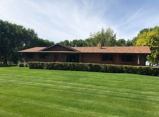 1208 33rd St E, Williston, ND 58801