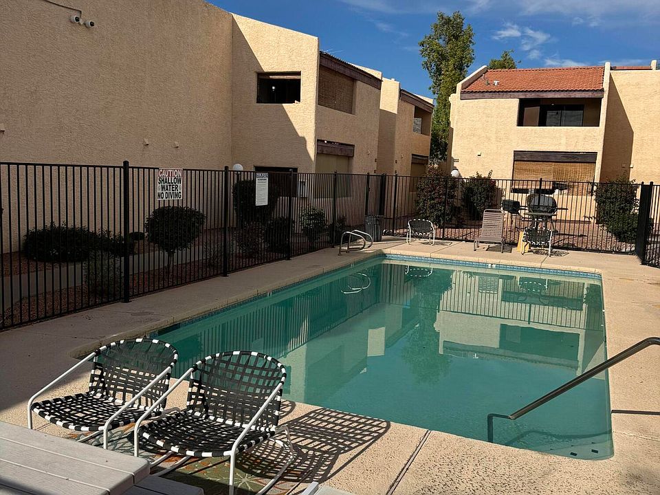 1st image of 720 E ALICE Avenue #106