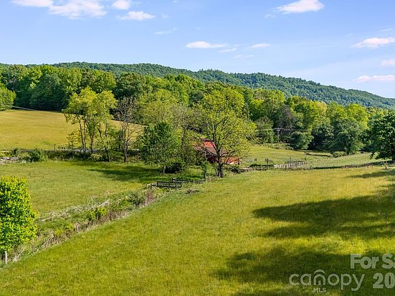 36th image of 435 Upper Glady Fork Rd