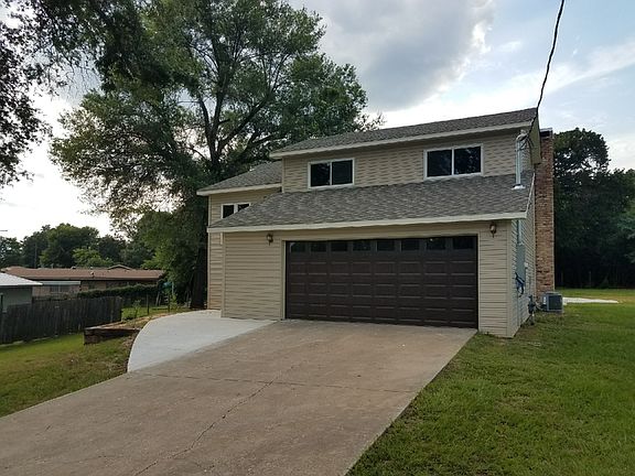 4th image of 605 Diane Dr