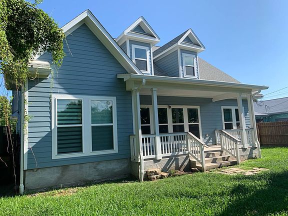 2nd image of 122 Dolphin Ave