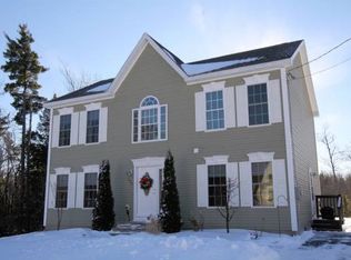 125 Green Farm Rd, New Ipswich, NH 03071