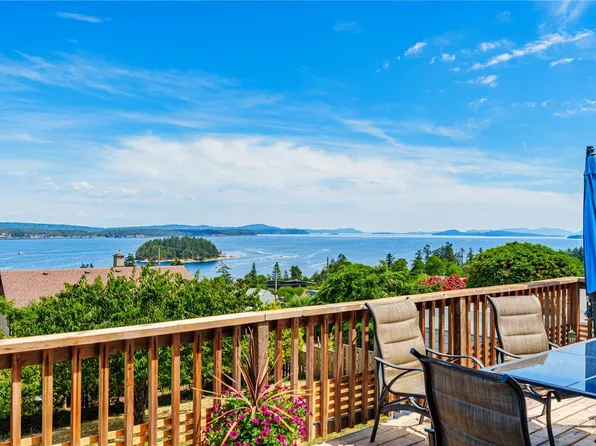 1436 Leask Rd, Nanaimo, BC V9X 1P8