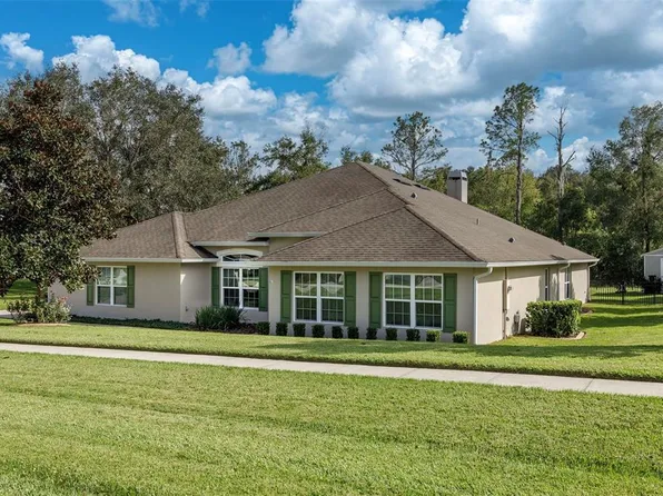 24114 Plymouth Hollow Cir, Sorrento, FL 32776