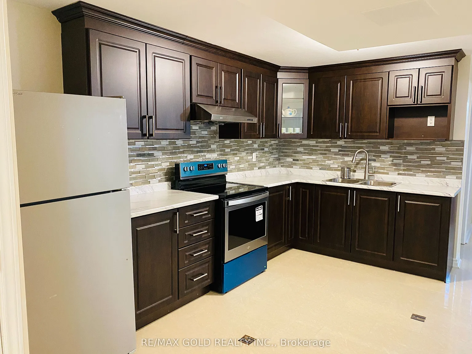 2 bed, $1,850 — Photo 4