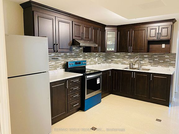4th image of 102 Gardenbrooke Trl #Basement
