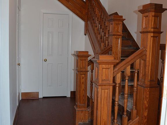 5th image of 9292 Old Dumfries Rd