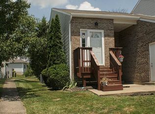 5328 Country Club Ln, Burlington, KY 41005