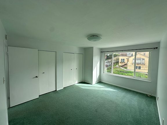 5th image of 200 Lawton St APT 3