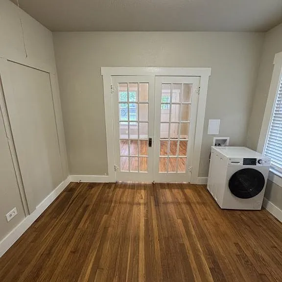 1811 McKinley Ave — Photo 4