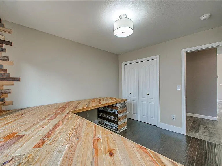 13734 W Meadowdale Dr — Photo 24