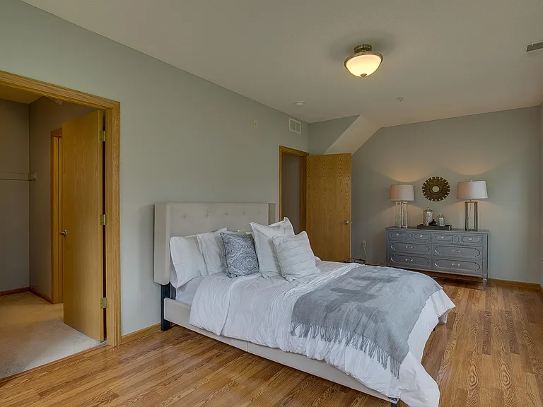 680 N 2nd St #406 — Photo 26