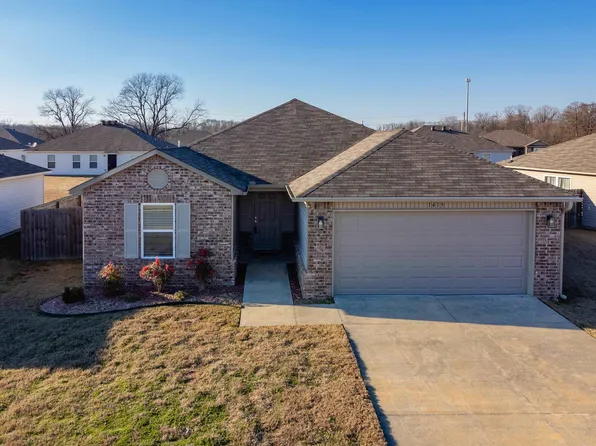 1415 Aster Dr, North Little Rock, AR 72117