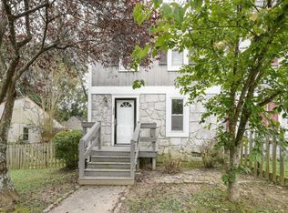 329 Pin Oak Ct, Marietta, GA 30008