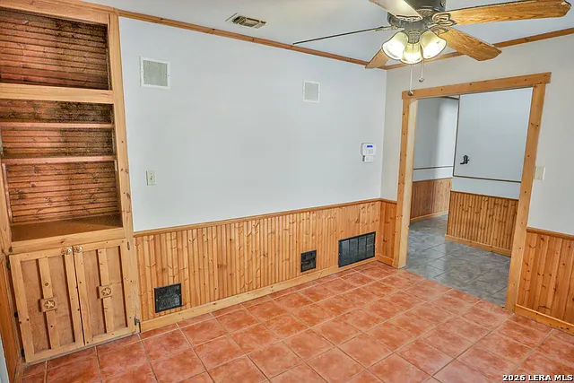 3 bed, 2.0 bath, 1662 sqft, $1,780 — Photo 4