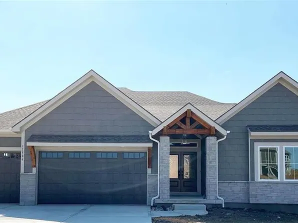 11489 S Roundtree St, Olathe, KS 66061