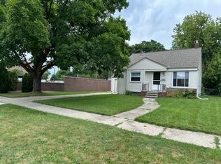 4208 Samoset Rd, Royal Oak, MI 48073