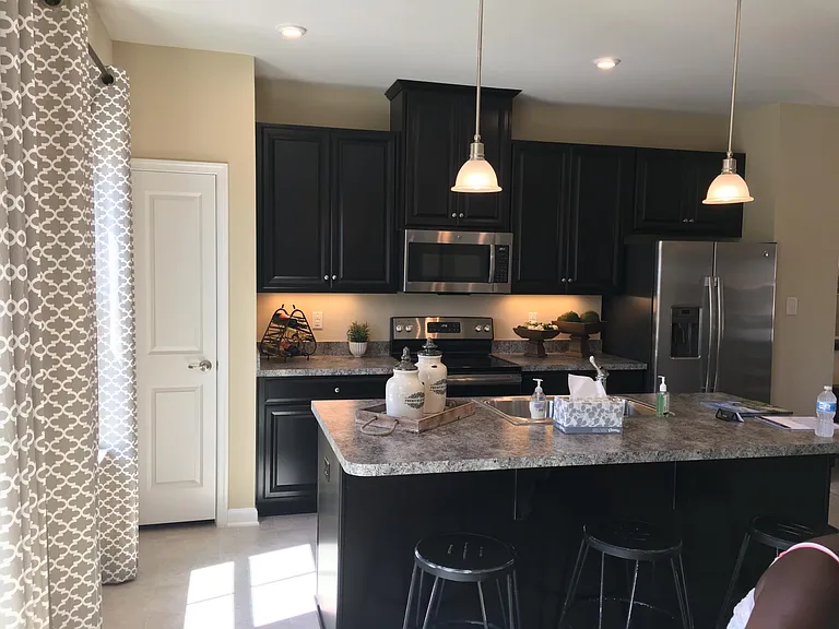 3425 Argent Ln — Photo 2