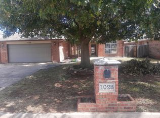 1028 Westbury Ter, Yukon, OK 73099