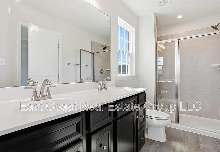 105 Dripping Spring Dr — Photo 28
