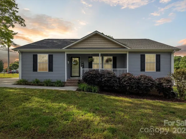 835 Jet St, Kannapolis, NC 28081