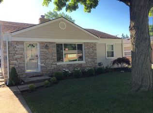2448 Galpin Ave, Royal Oak, MI