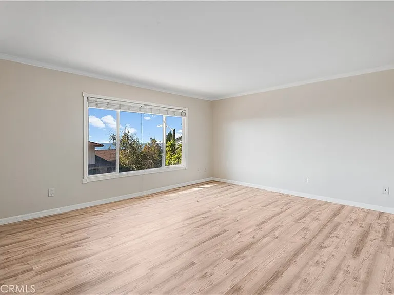 3554 Seaglen Dr — Photo 14