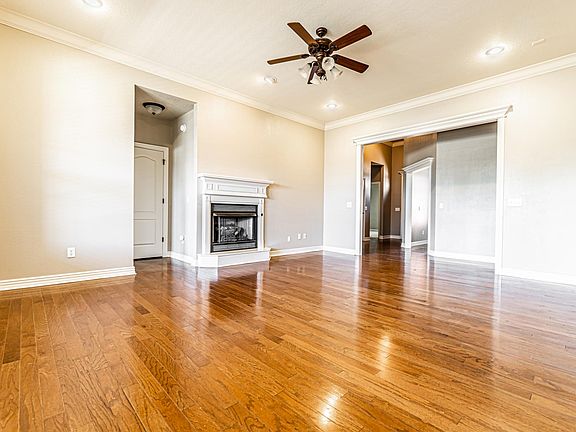 5th image of 790 SW Sterling Pl