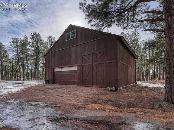 3rd image of 14425 Black Forest Rd