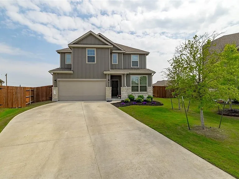165 Carlina Loop — Photo 3