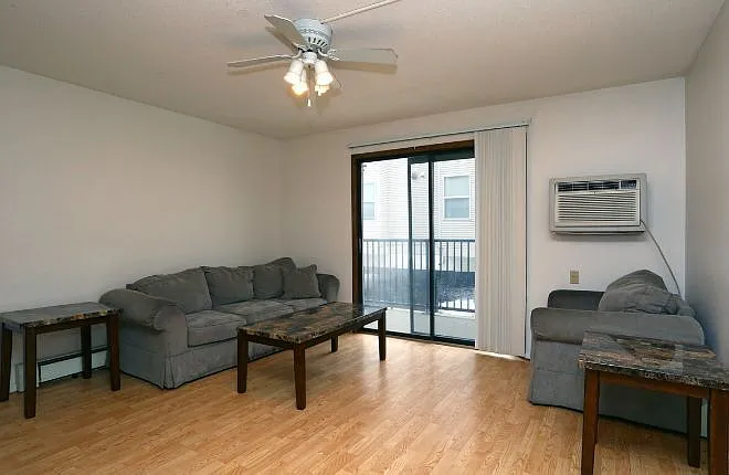 706 South Locust Street — Photo 2