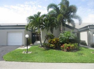 4548 Bangor Ave APT 11, West Palm Beach, FL 33417