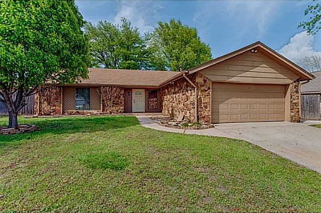 1st image of 11831 Sagamore Dr