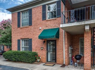 1833 Banking St, Greensboro, NC 27408